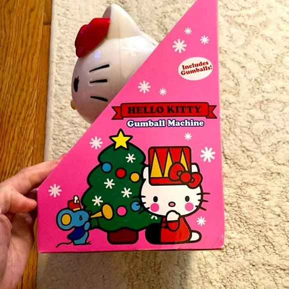 NWT Hello Kitty Gumball machine. - Picture 5 of 7